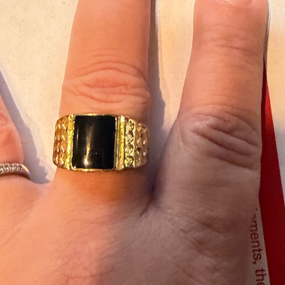 Men's Ring - Picture 4 of 4